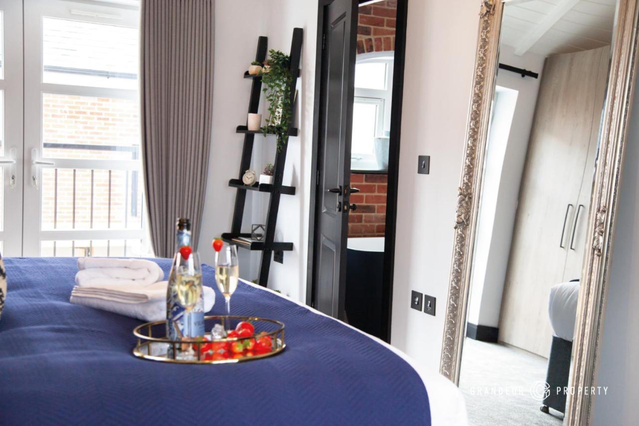 The Gatehouse By Grandeur Property Poole Luaran gambar