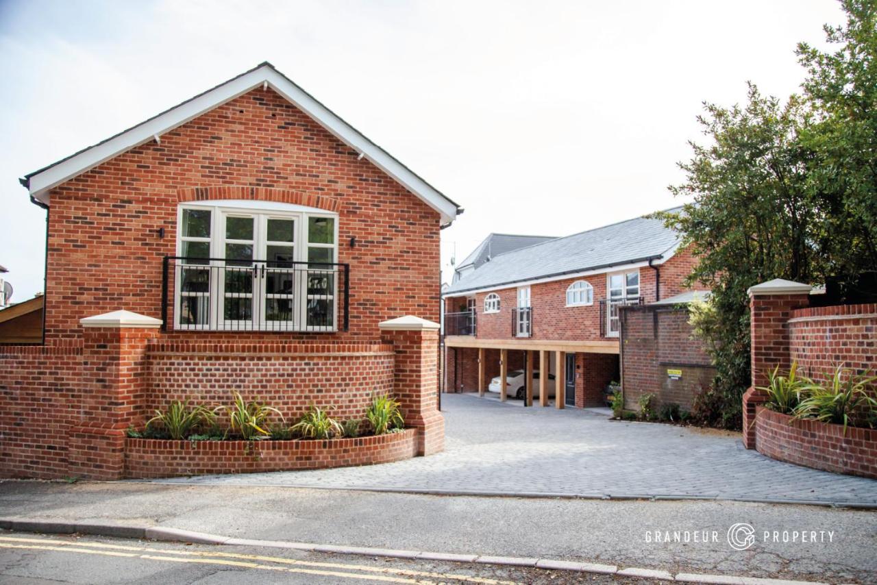 The Gatehouse By Grandeur Property Poole Luaran gambar